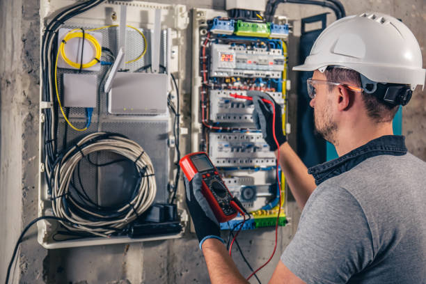 Best Local Electrician Companies  in Everett, WA